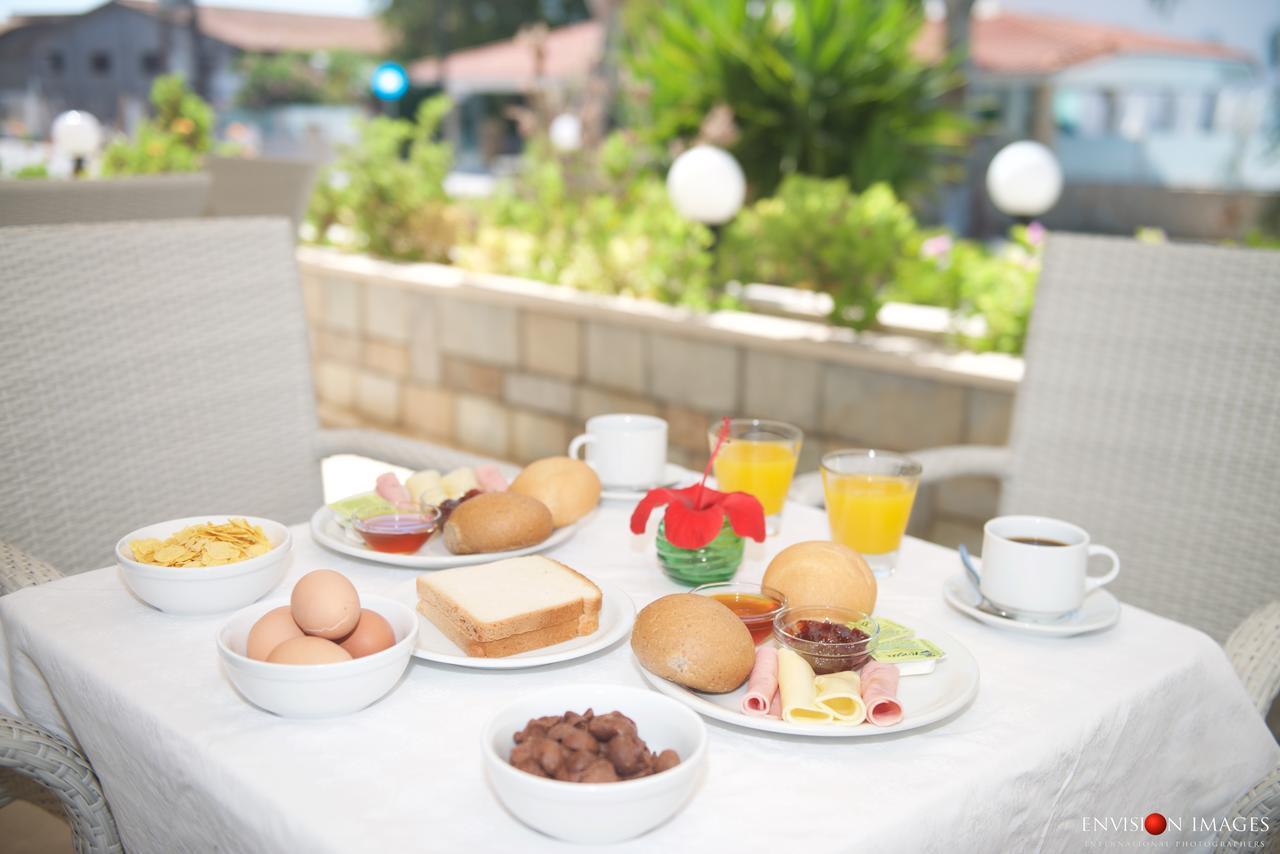 Frosini Hotel Лампи Экстерьер фото